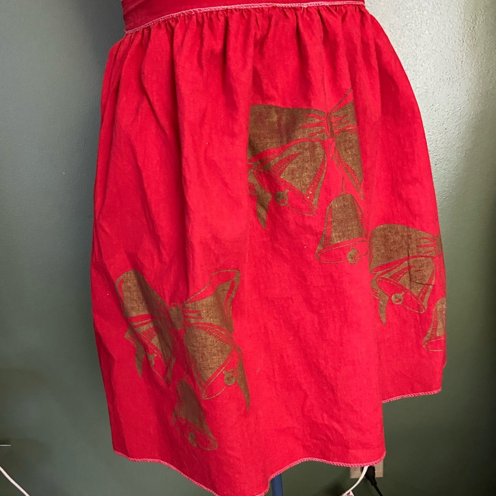 Vintage Christmas APRON Red w/ Gold Bells Retro Housewife 50’s Holiday Design